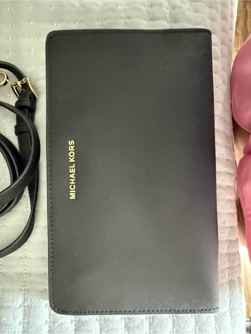 Michael Kors Black Quilted Zip-Top crossbody/clutch - Picture 2 of 15